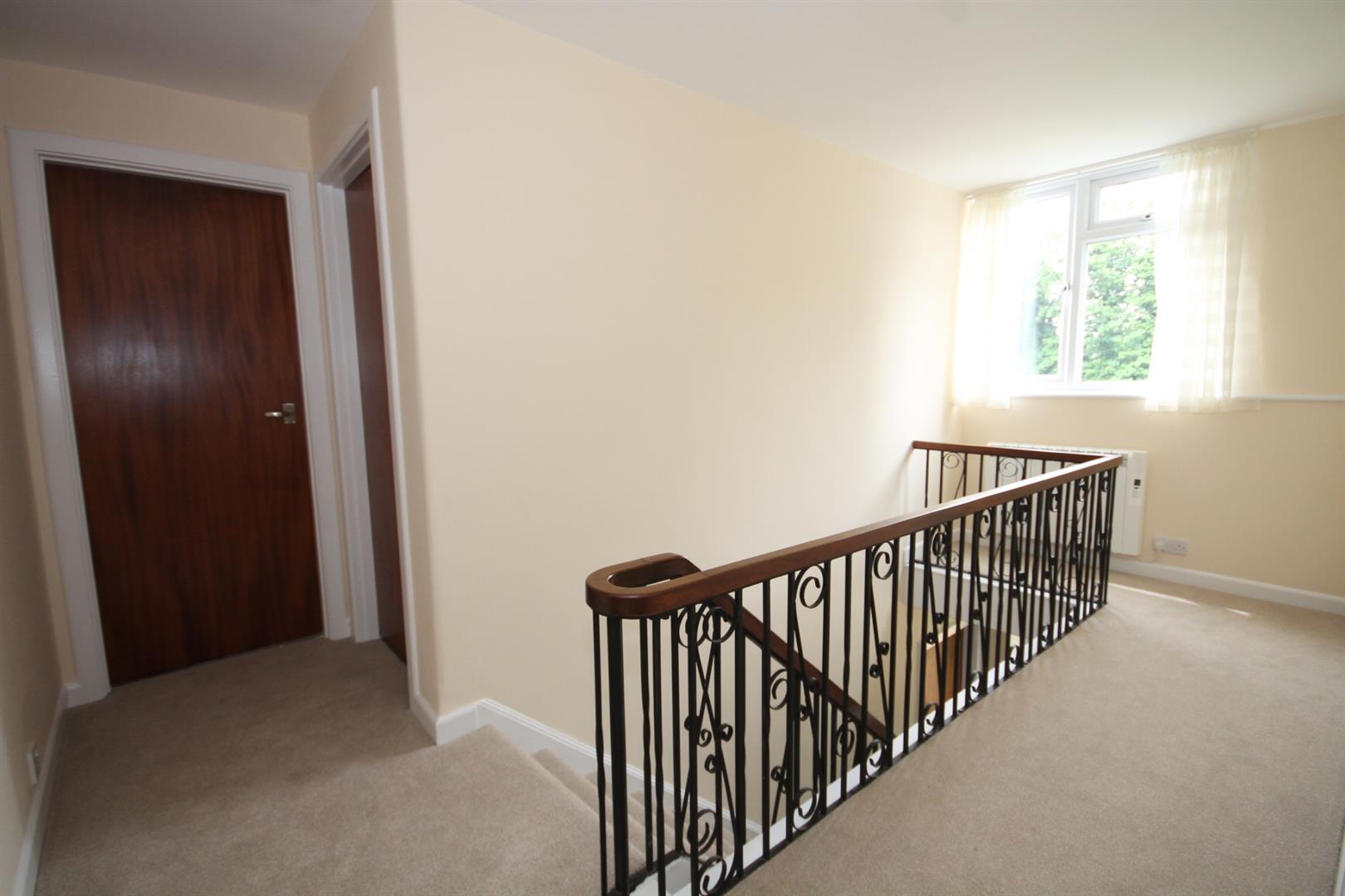 Billingshurst Road, Wisborough Green,
